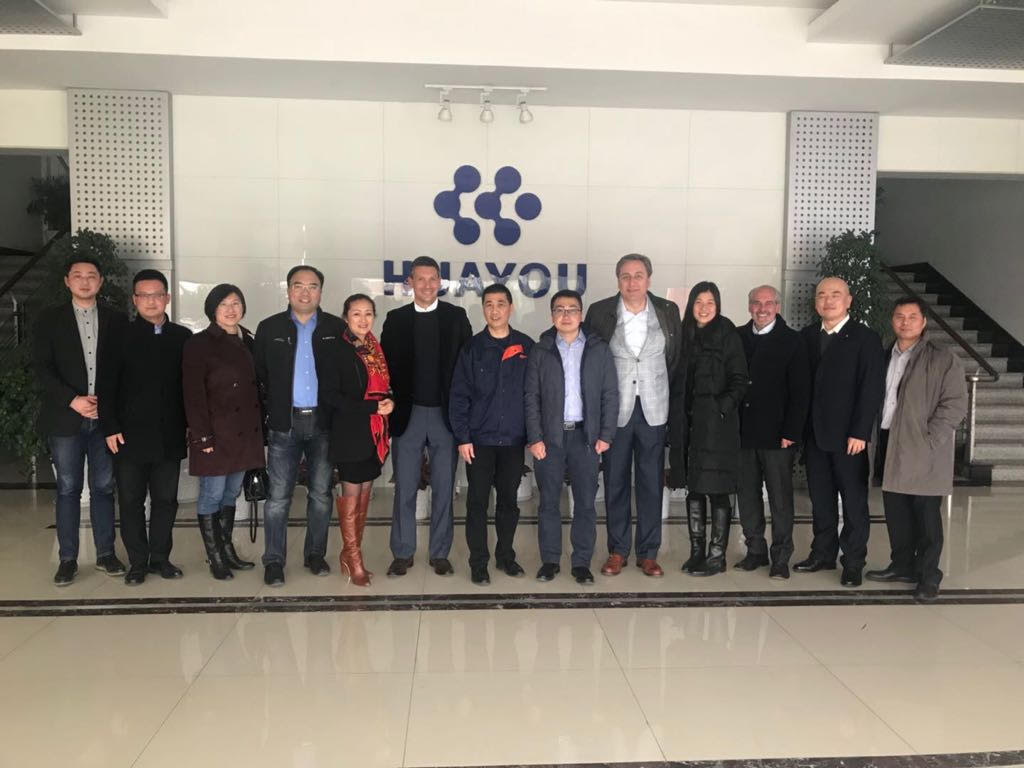 Visita equipo Mirador a Huayou Cobalt Co.