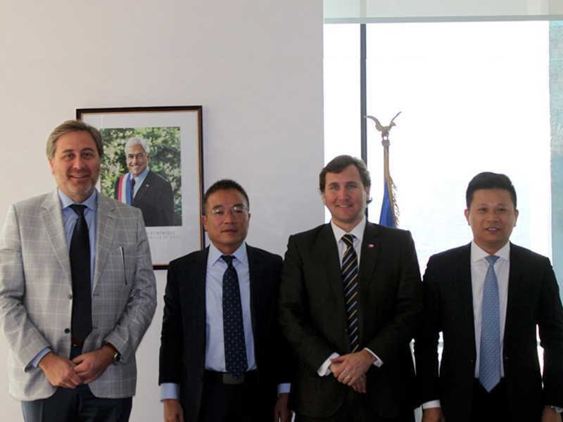 Meeting at the chilean Ministry of Mining